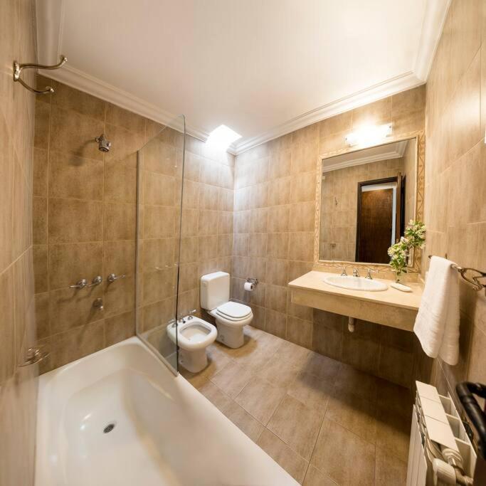 Appartement Amplio Departamento Con Excelente Ubicacion à Salta Extérieur photo